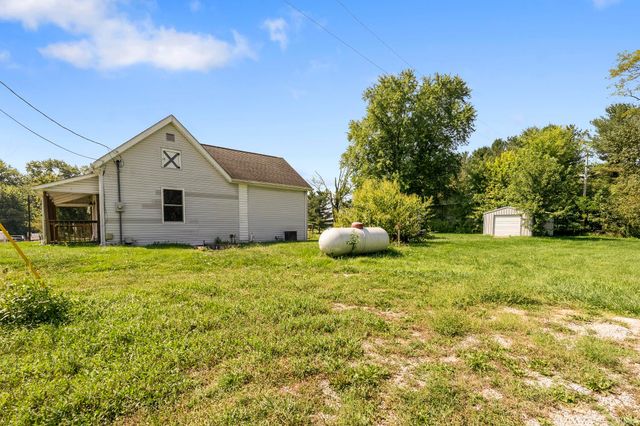 57 Herd Lane, Bedford, IN 47421
