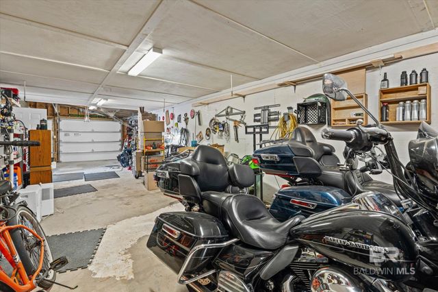 5204 Burma Road, Mobile, AL 36693