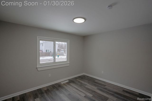 15527 Meadow Street, Romulus, MI 48174