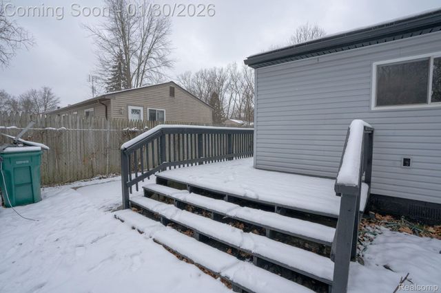 15527 Meadow Street, Romulus, MI 48174