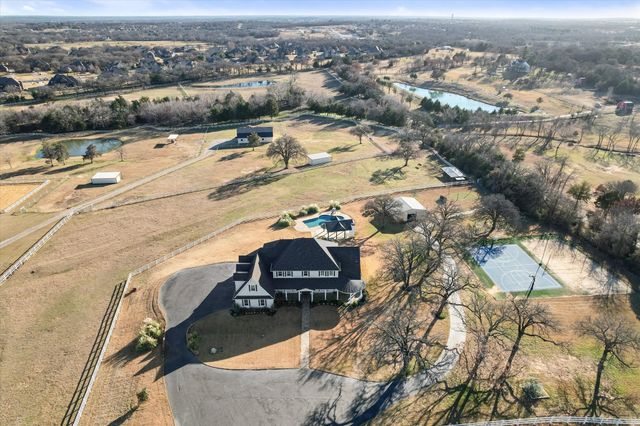 6056 Bennett Lawson Road, Mansfield, TX 76063