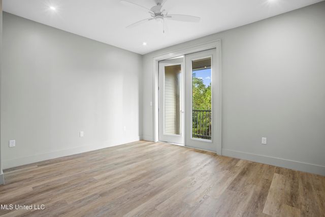 2501 Bienville Boulevard, 435, Ocean Springs, MS 39564