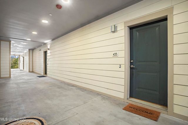 2501 Bienville Boulevard, 435, Ocean Springs, MS 39564