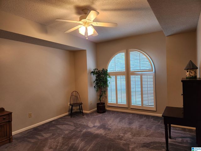 1914 OMAHA DRIVE, Helena, AL 35080