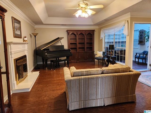 1914 OMAHA DRIVE, Helena, AL 35080