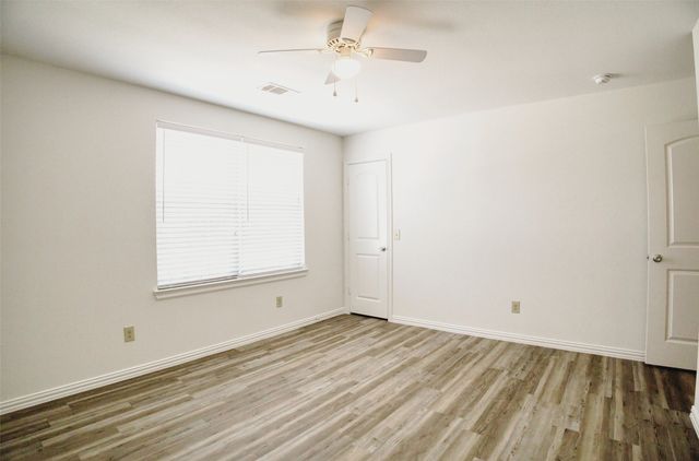 1708 S Waco Street, Van Alstyne, TX 75495