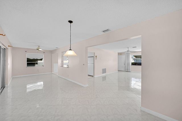 1515 SW 21st Street, Boynton Beach, FL 33426