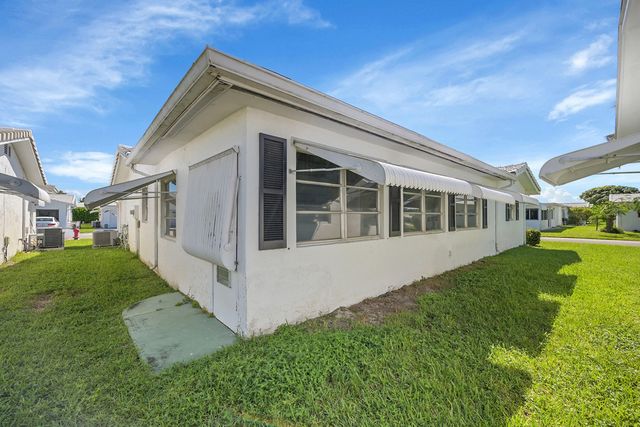 1515 SW 21st Street, Boynton Beach, FL 33426