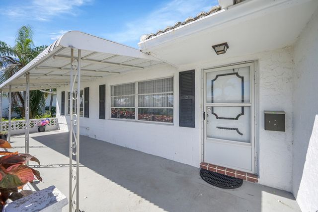 1515 SW 21st Street, Boynton Beach, FL 33426