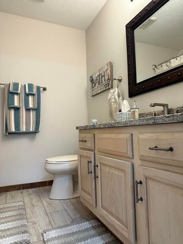773 Pokeberry Lane, Lampe, MO 65681