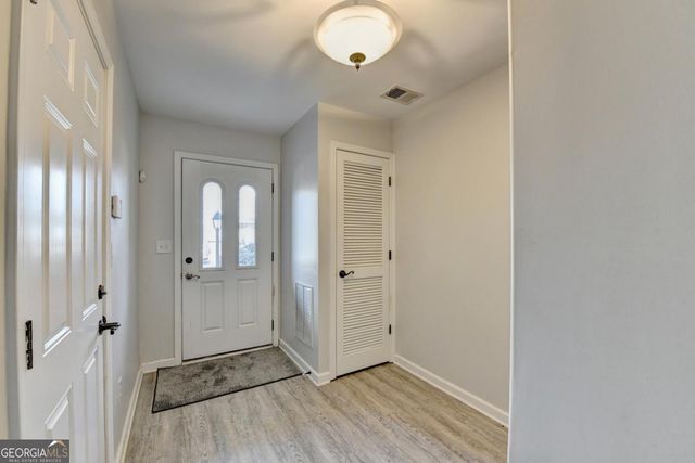 1208 Park Pass Way, Suwanee, GA 30024