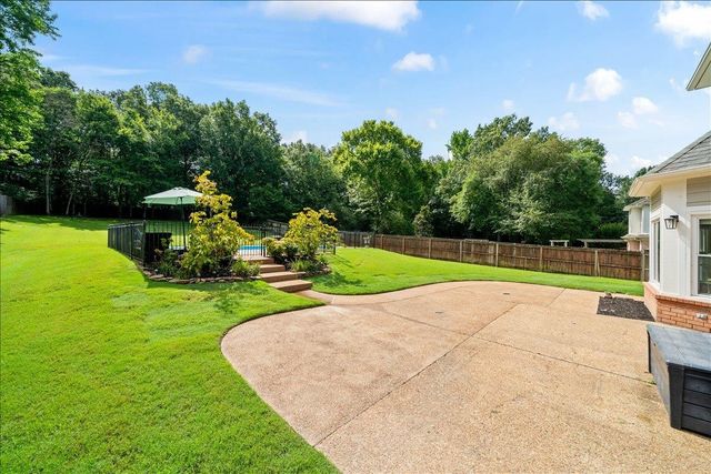 958 VIVIAN LEIGH LN, Collierville, TN 38017