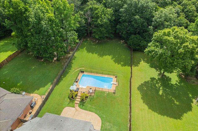 958 VIVIAN LEIGH LN, Collierville, TN 38017