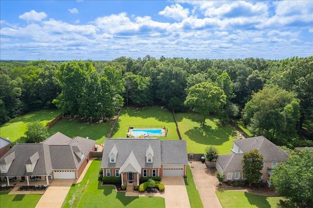 958 VIVIAN LEIGH LN, Collierville, TN 38017