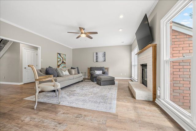 958 VIVIAN LEIGH LN, Collierville, TN 38017