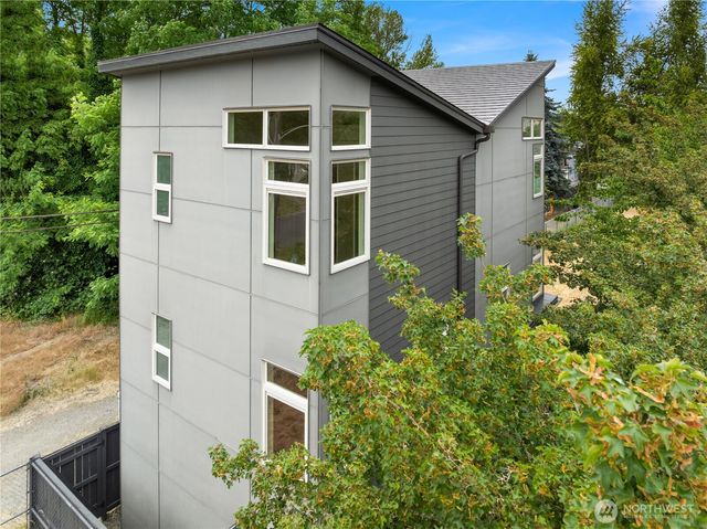 3323 Martin Luther King Jr Way S, Seattle, WA 98144