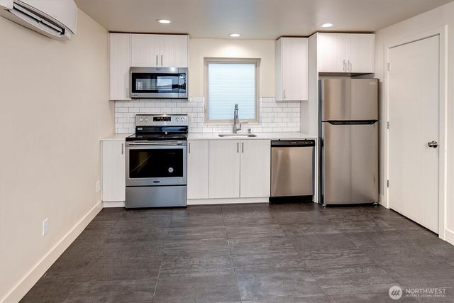 3323 Martin Luther King Jr Way S, Seattle, WA 98144