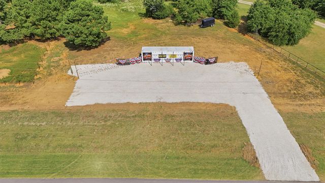 29151 US Highway 377, Whitesboro, TX 76245
