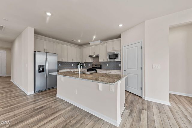 1616 Silver Spotted Way, Fuquay Varina, NC 27526