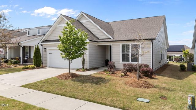 1616 Silver Spotted Way, Fuquay Varina, NC 27526