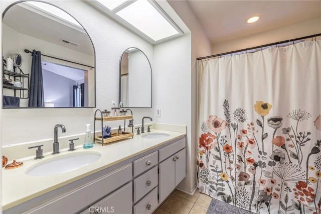 2027 Ogden Lane, Lancaster, CA 93535