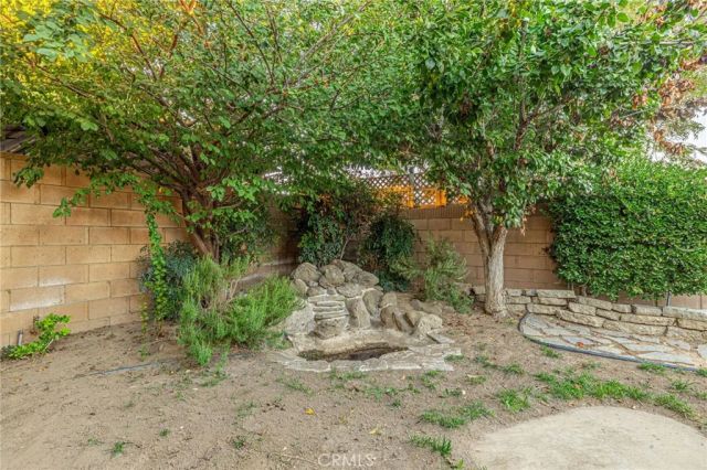 2027 Ogden Lane, Lancaster, CA 93535