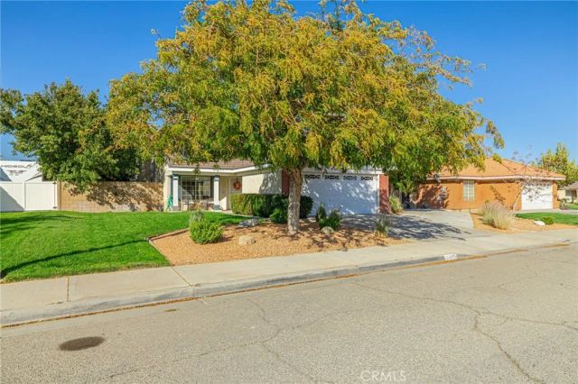 2027 Ogden Lane, Lancaster, CA 93535
