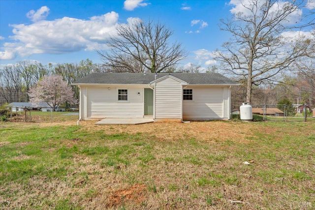 471 Briar Cliff Circle, Lynchburg, VA 24502