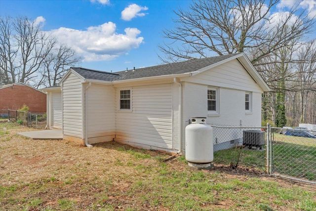 471 Briar Cliff Circle, Lynchburg, VA 24502