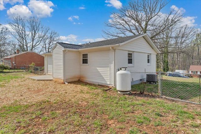 471 Briar Cliff Circle, Lynchburg, VA 24502