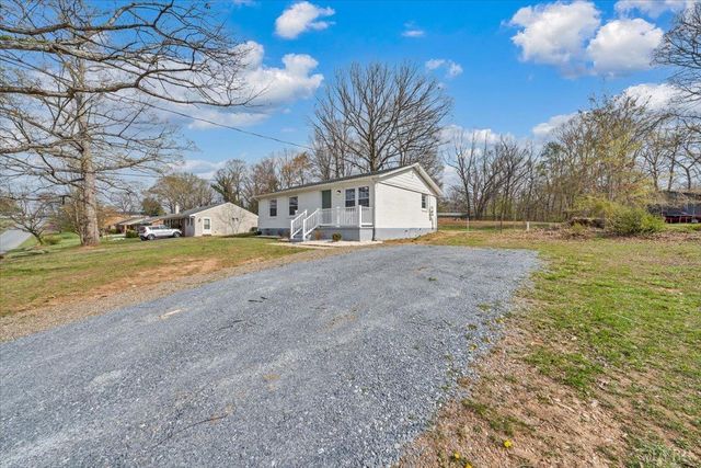 471 Briar Cliff Circle, Lynchburg, VA 24502