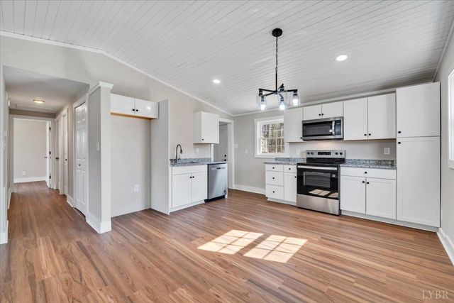 471 Briar Cliff Circle, Lynchburg, VA 24502