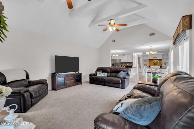 19 Grand Teton Avenue, Howell, NJ 07731