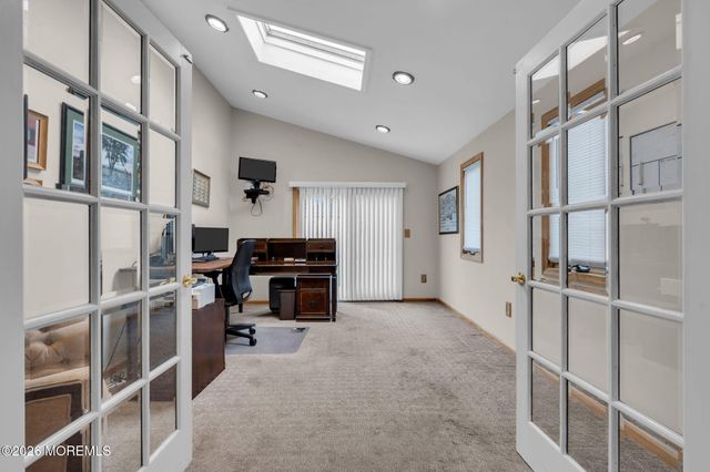 19 Grand Teton Avenue, Howell, NJ 07731
