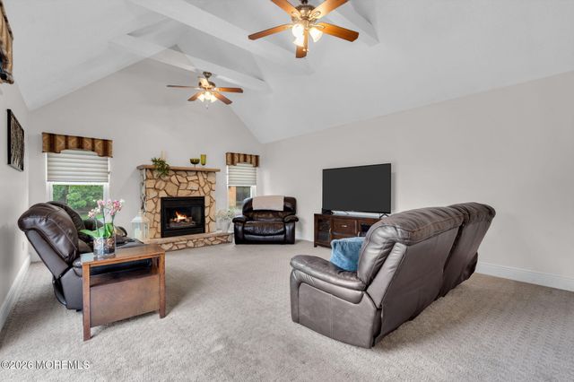 19 Grand Teton Avenue, Howell, NJ 07731
