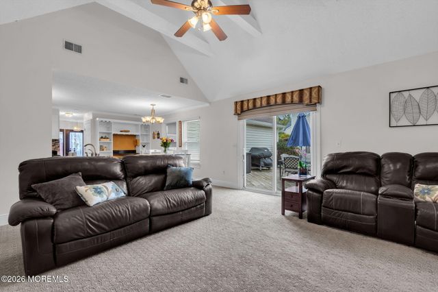 19 Grand Teton Avenue, Howell, NJ 07731