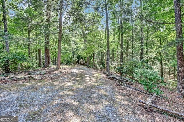 450 Flat Creek Circle, Blue Ridge, GA 30513