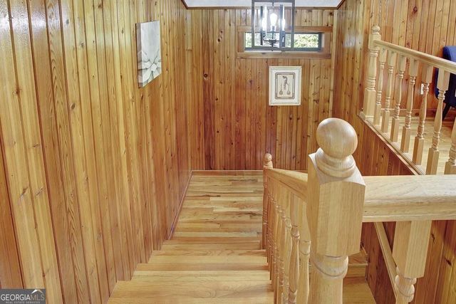 450 Flat Creek Circle, Blue Ridge, GA 30513