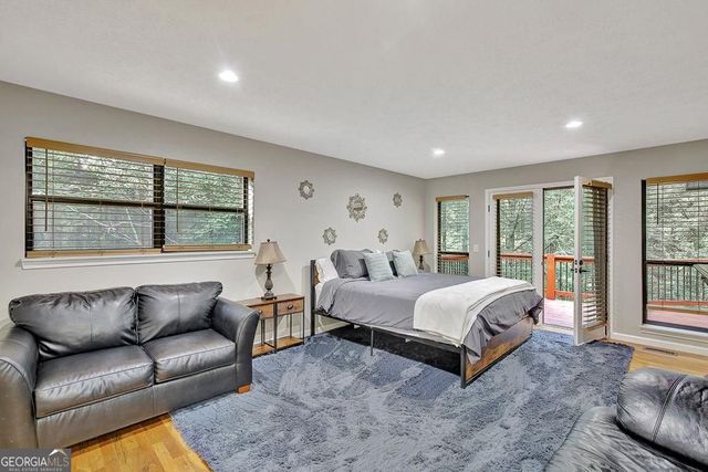 450 Flat Creek Circle, Blue Ridge, GA 30513