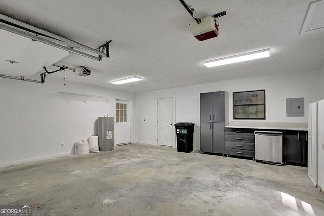 450 Flat Creek Circle, Blue Ridge, GA 30513