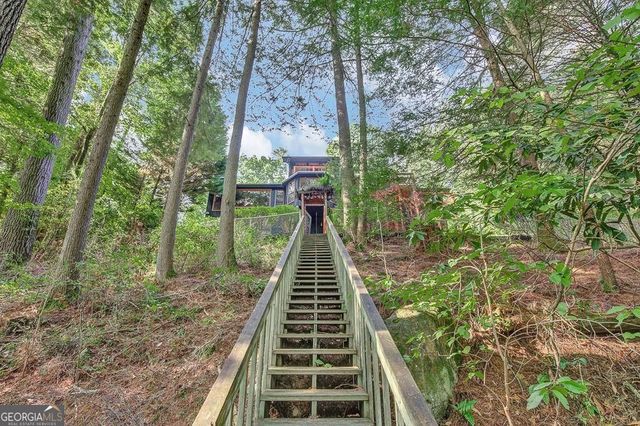 450 Flat Creek Circle, Blue Ridge, GA 30513