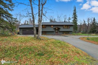 20252 Lucas Avenue, Eagle River, AK 99577