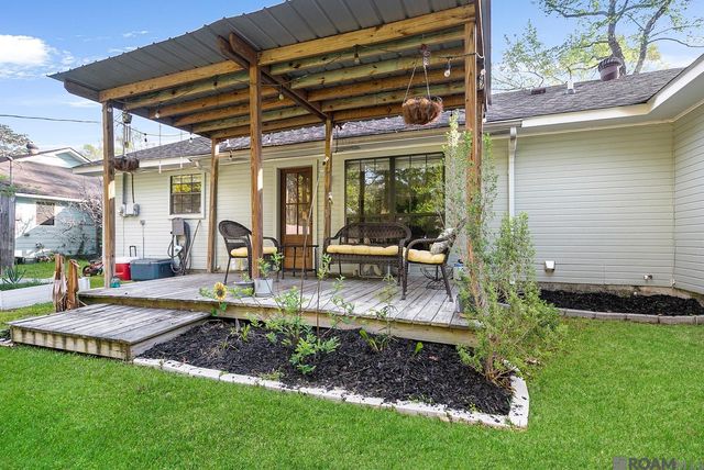 10241 Ardoon Dr, Baker, LA 70714