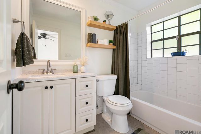 10241 Ardoon Dr, Baker, LA 70714