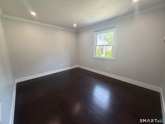 17 Kingsbury Road, Norwalk, CT 06851