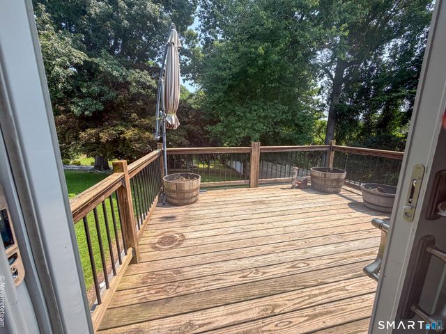 17 Kingsbury Road, Norwalk, CT 06851