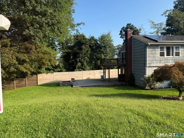 17 Kingsbury Road, Norwalk, CT 06851