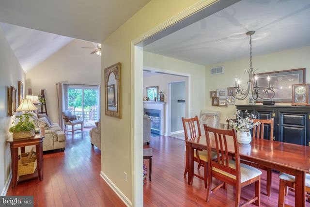 40 E HUNTINGTON CIR, Dover, DE 19904