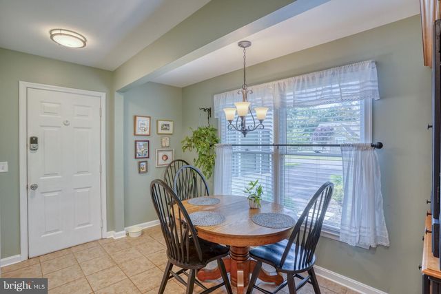 40 E HUNTINGTON CIR, Dover, DE 19904