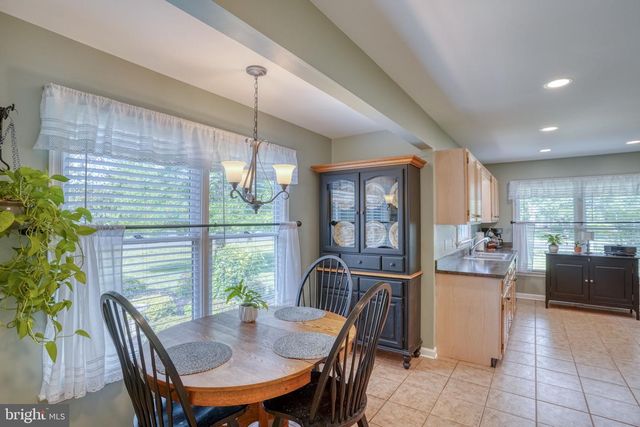 40 E HUNTINGTON CIR, Dover, DE 19904
